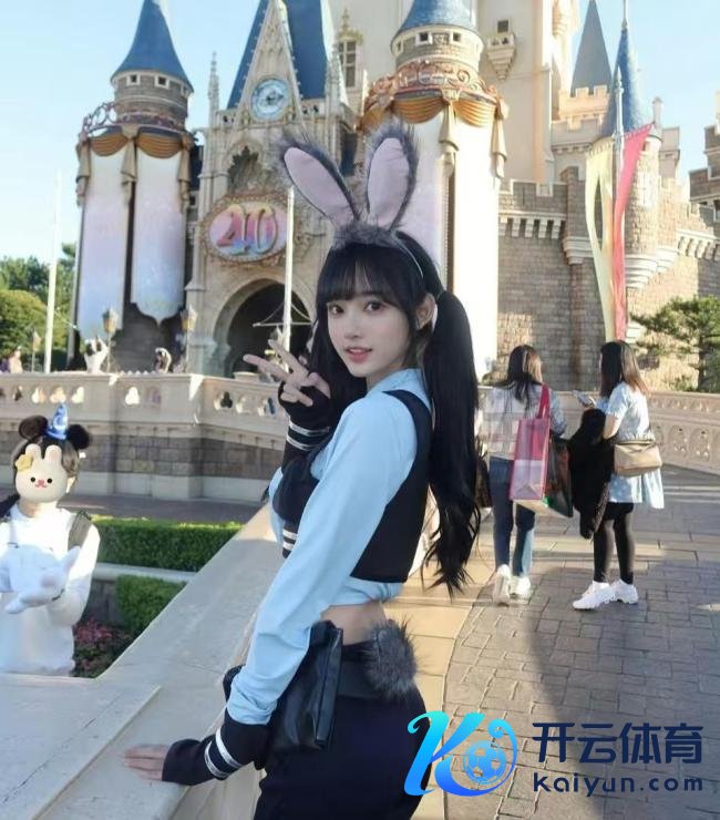 林俊杰女友相片频频被识别为AI 审好意思与期间的双重争议